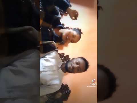 ሰንበትበት አለ