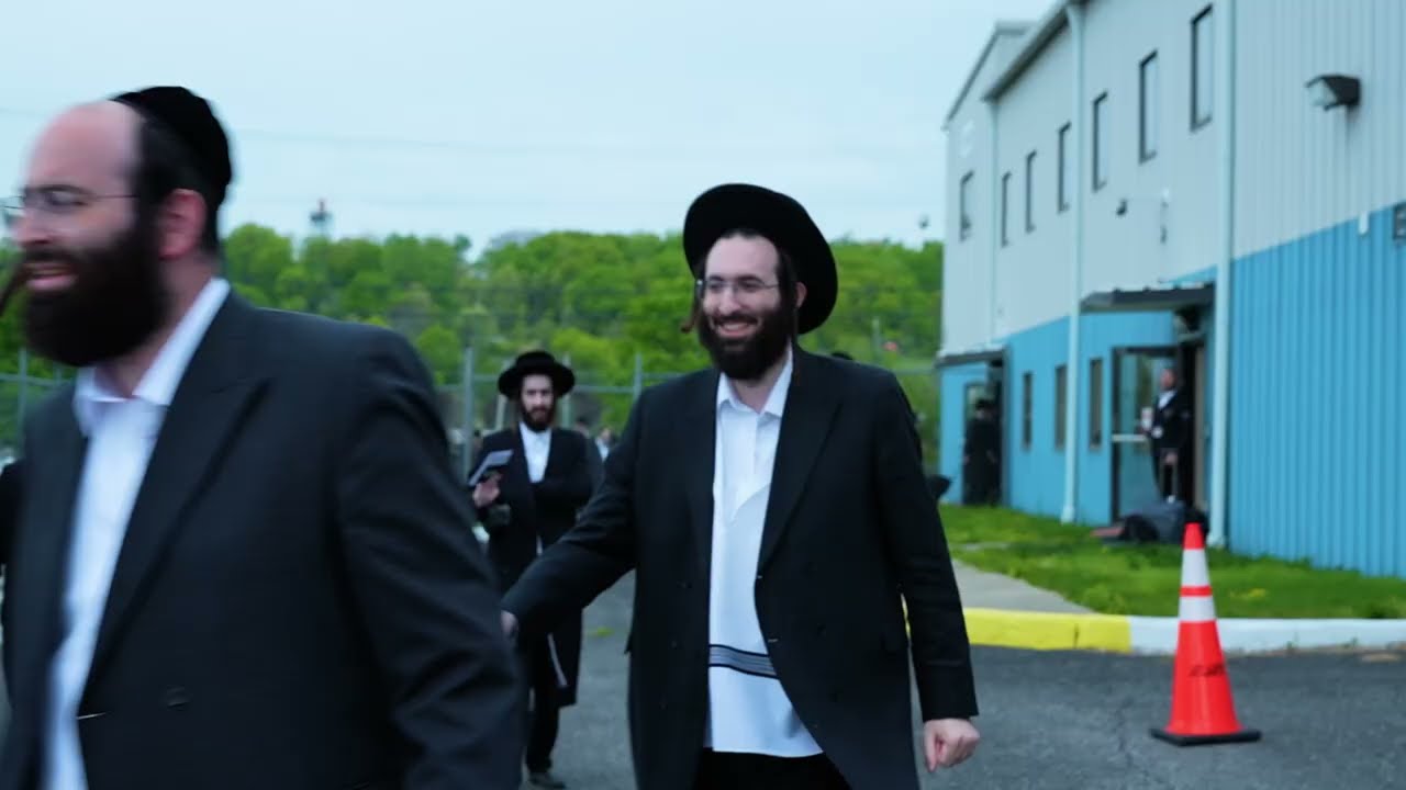 FULL VIDEO: Satmar Rebbe Historic Nesiya to Europe - May 2026