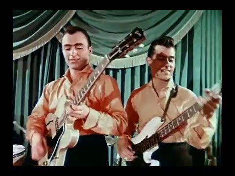 The Royal Showband Waterford  -  Hucklebuck