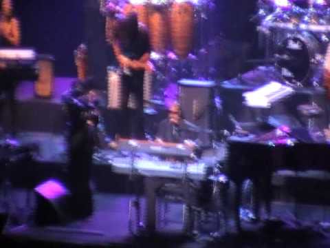 Stevie Wonder - Did I hear you say you love me & All I Do (@ Dutch Forum Milano 2008)