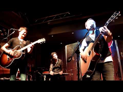Zach Myers, Zack Mack and Adam Ollendorff performing Sweet Foxy Jane in Nashville