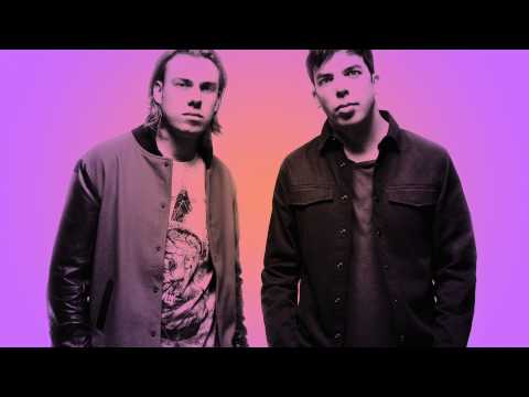 Bingo Players vs Enur & Firebeatz - Rattlabria (Reidoc's Superseason Mashup)