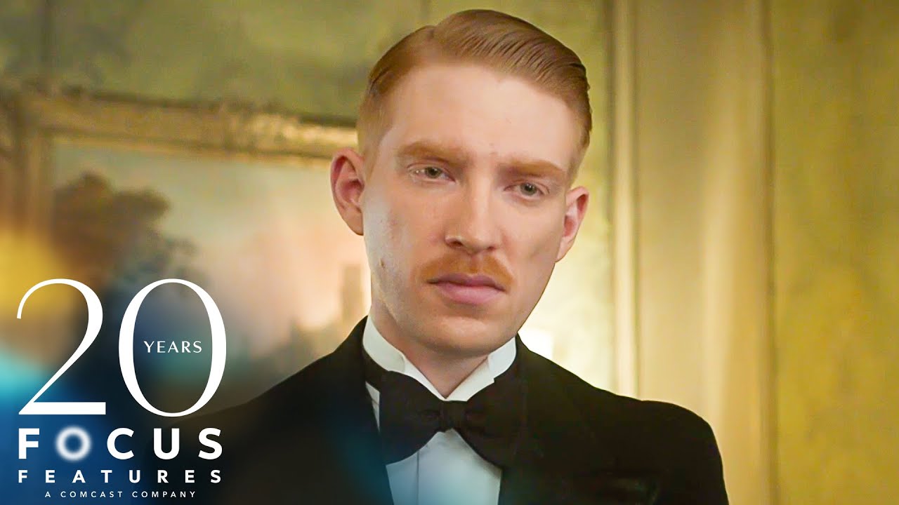 The Little Stranger | Domhnall Gleeson's Eerie Experience at Hundreds Hall