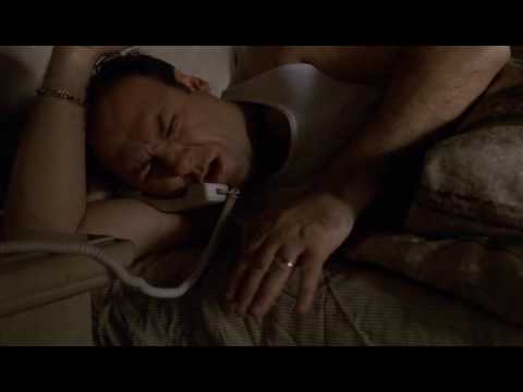 Jackie Jr Reaches out to Tony after pulling his moronic hiest ,only to get shut down.