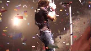 Keith Urban - Hurts So Good &amp; Better Life - Get Closer Tour 2011