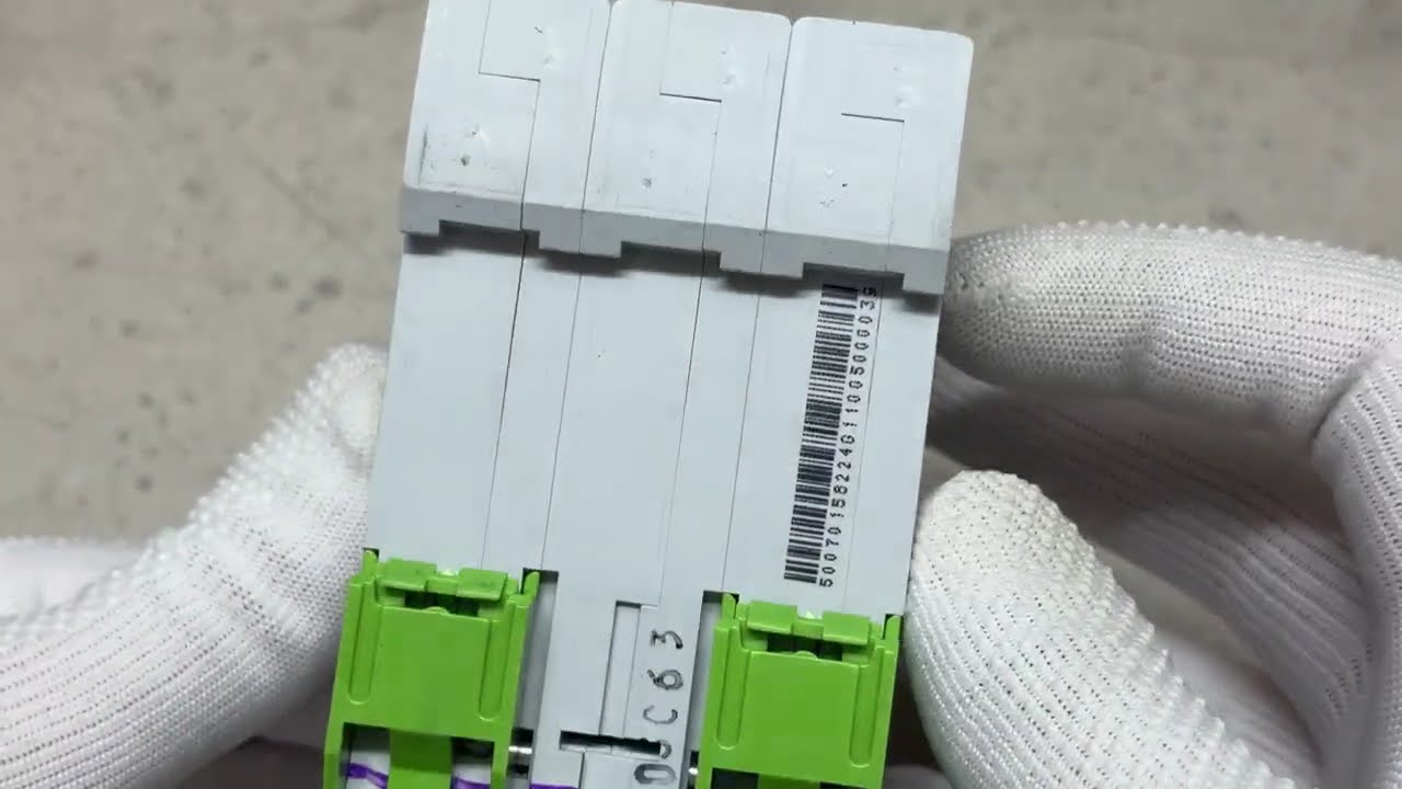 Автоматический выключатель NOARK Ex9BS 3P 63A 4,5kA C (102175)