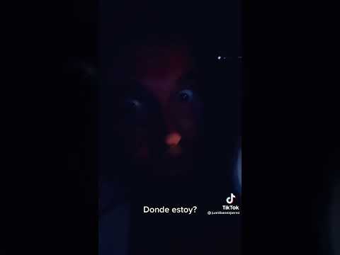 Trancas ( Juan ) debajo de la mesa de El hormiguero