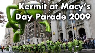 Kermit at Macy’s Day Parade 2009