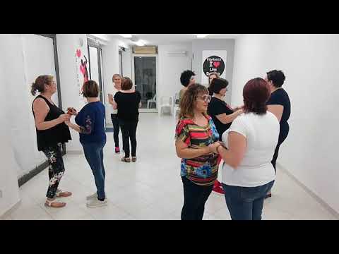 Baciatango a cerchio coreo Hantos Djay eseguito dalle Filydance