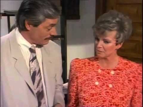 Hotel Paradies Folge 9 - Alles nur Theater