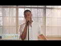 Kelontae Gavin Performs No Ordinary Worship On Tamron Hall TH Lounge