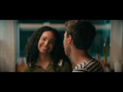 Justin x Riley - Opal made Justin Gassy - "Games Night" - The Lake S01E02