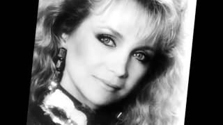 Barbara Mandrell -- Holdin' On (To The Love I Got)