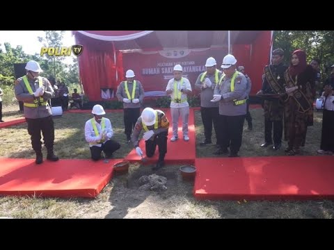 PELETAKAN BATU PERTAMA PEMBANGUNAN RS BHAYANGKARA DI PAMEKASAN