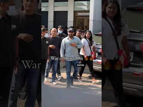 Jr. NTR arrives in mumbai for War 2 shoot with Hrithik Roshan | Kiara Advani | Latest News | 