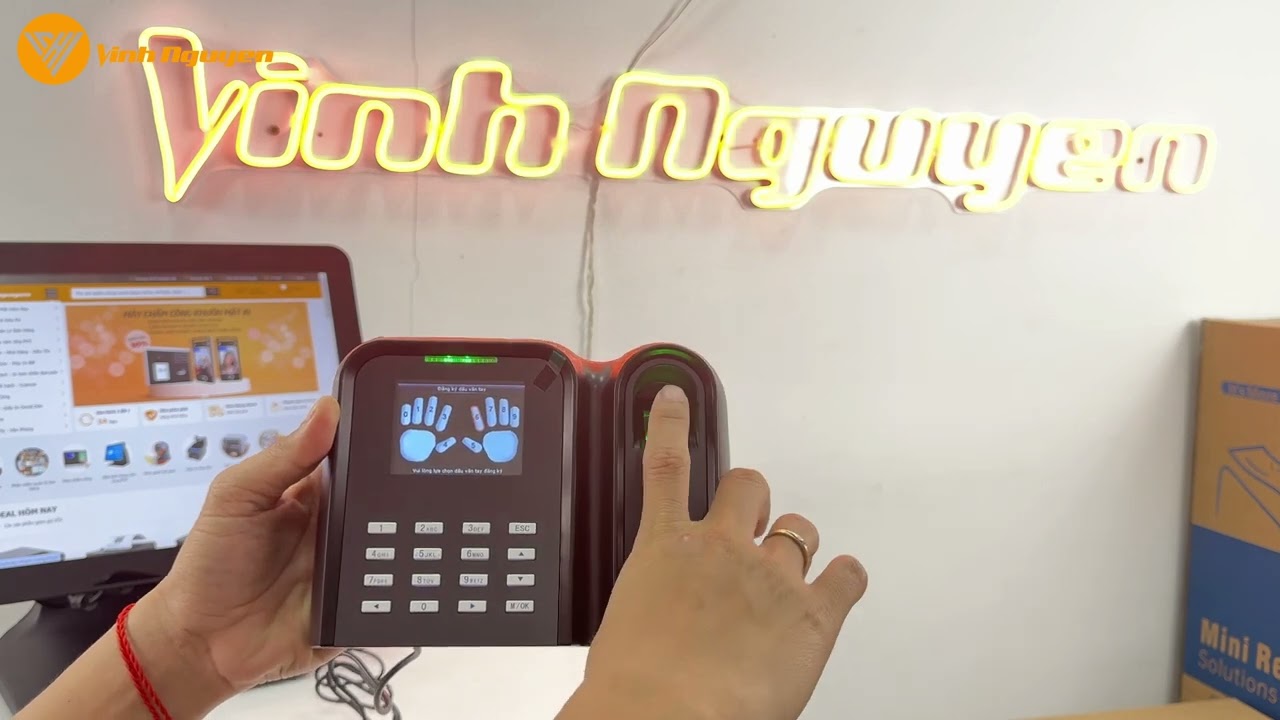 Hướng dẫn thêm dấu vân tay và nhân viên trên Máy chấm công Ronald-Jack T9