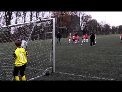 Feyenoord F - DSO F1 de penalty's