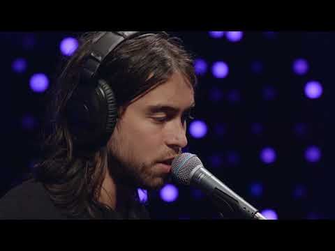 (Sandy) Alex G - Bobby (Live on KEXP)
