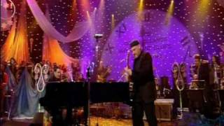 Dave Swift on Bass with Jools Holland backing Paul Carrack &quot;Sunny&quot;