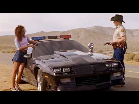 בכביש הזה, אין הגבלת מהירות