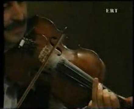 Mána Mou Ta Louloúdia Sou - Nikos Konstantinópoulos