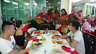 VACILON QUE RICO VACILON - CHACHACHA  &amp; HONG HA - VARADERO - CUBA