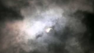 preview picture of video 'solar eclipse 2009/07/22 11:05JST Miyazaki 日食 Xacti DMX-C6'