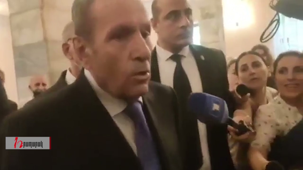 Ջահել տղա ես, ինչո՞ւ ես շտապում. Տեր-Պետրոսյանը` լրագրողին