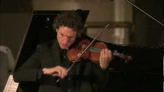 Tim Fain plays Philip Glass' "EINSTEIN ON THE BEACH" violin solo