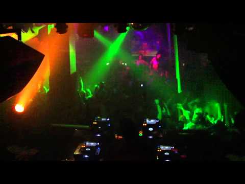 pacha halloween 1.MP4
