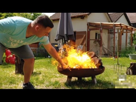 Marshmallows in der Feuerschale im Garten grillen!
