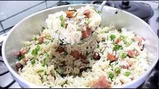 Arroz com bacon e calabresa