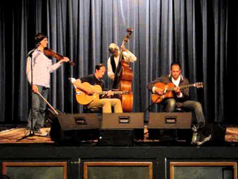 Stochelo Rosenberg playing EMBRACEABLE YOU, with Reinier and Simon