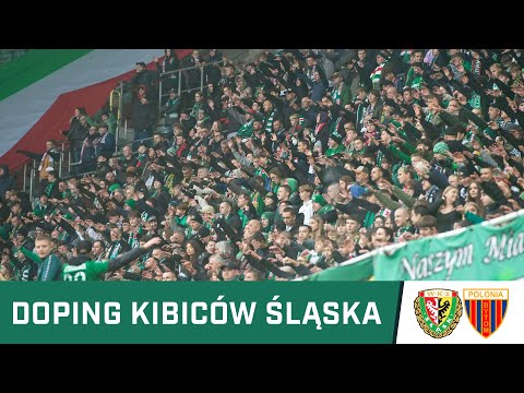 KIBICE: Doping kibiców Śląska w meczu z Polonią Bytom