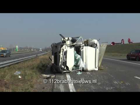 A50 afgesloten na ongeval ; 2 gewonden