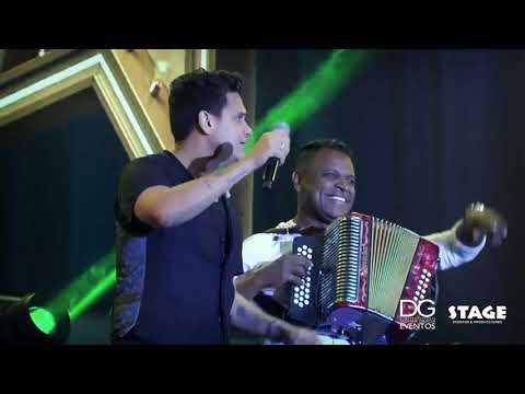 Mosaico Éxitos (En Vivo) - Silvestre Dangond & Omar Geles (Entre Grandes, Tour 2019)