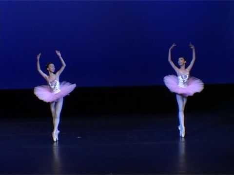 Nutcracker Sugar Plum Fairy Vanessa Lai & Janis Liu '09