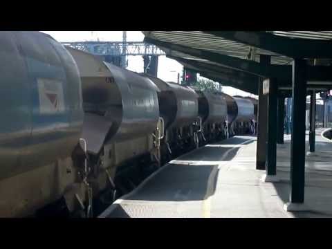 EWS 66069 With Departmental train Passing Carlisle (17 07 2013).avi