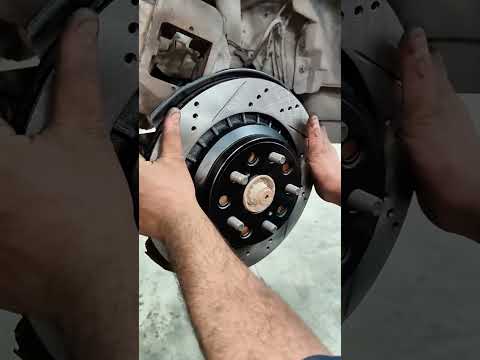 Lexus460 install new brake pads and rotor