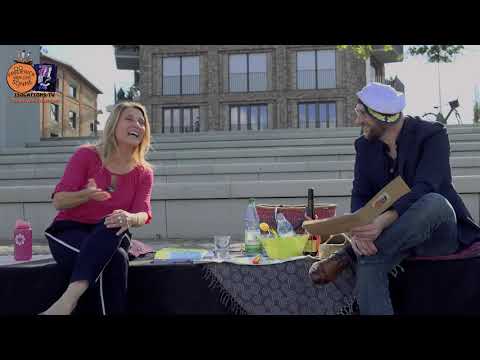 Patricia Küll bei IsolationsTV live aus dem Eckschrank mit Frederick van der Sonne Teil eins