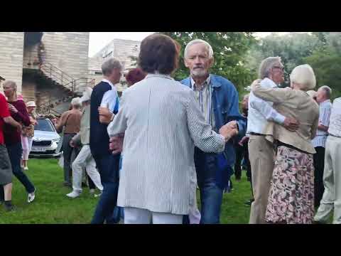 Voldemar Kuslap & ansambel Horoskoop - Kodu ja ristikhein