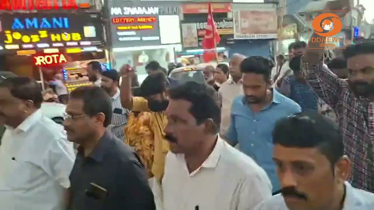 ആരോഗ്യമന്ത്രിക്ക് പിന്തുണയുമായി സിപിഎം, യൂത്ത് കോൺ