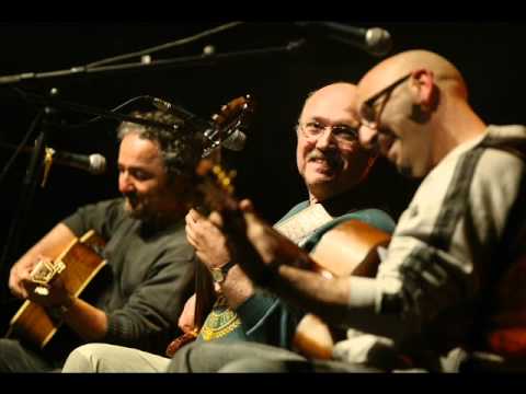 BERMUDA ACOUSTIC TRIO - Tears In Heaven.wmv