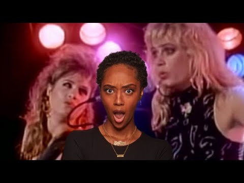 FIRST TIME REACTING TO | THE BANGLES "WALK LIKE AN EGYPTIAN" REACTION