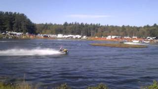 preview picture of video 'New Hampshire Snowmobile Grass Drag and Water Crossing Show'