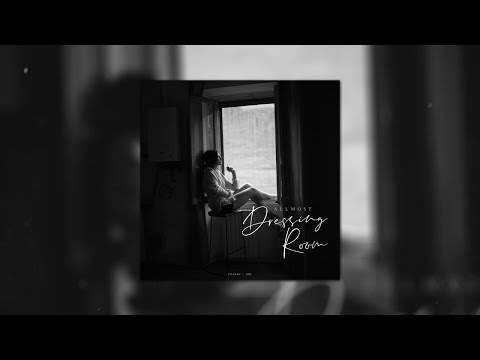 Crakky, Jom - Dressing Room