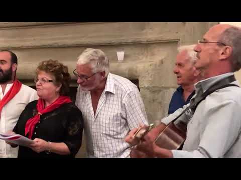 Musica popolare sull’Amiata: da Montelaterone a Santa Fiora per cantare Le bambole