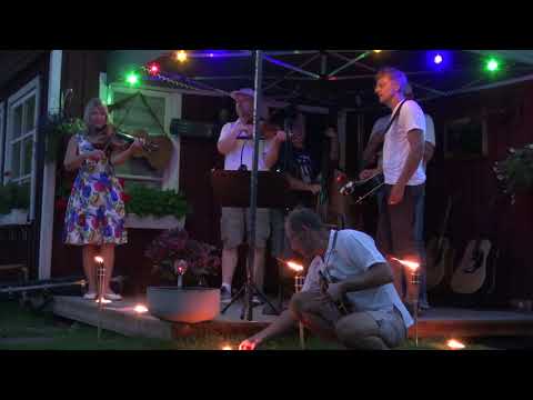 ENDEL VALKENKLAU & KULLESE MOOSIJAD & rahvas - Vana pildiraam