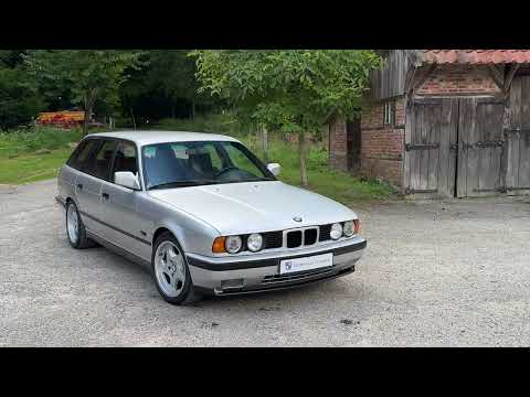 BMW E34 M5 Touring - 1992, Sterlingsilber 129.000 km's - Oldenzaal Classics