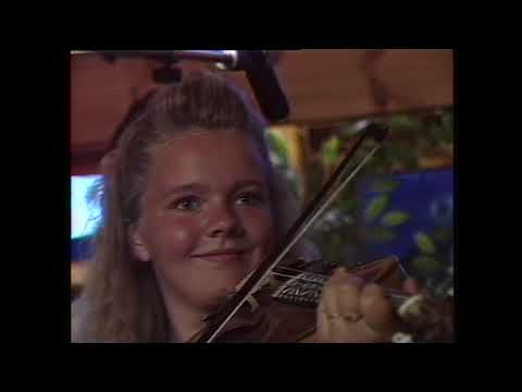 Heidruns gammeldansorkester - Schottis Från Bingsjø etter Dalakopa